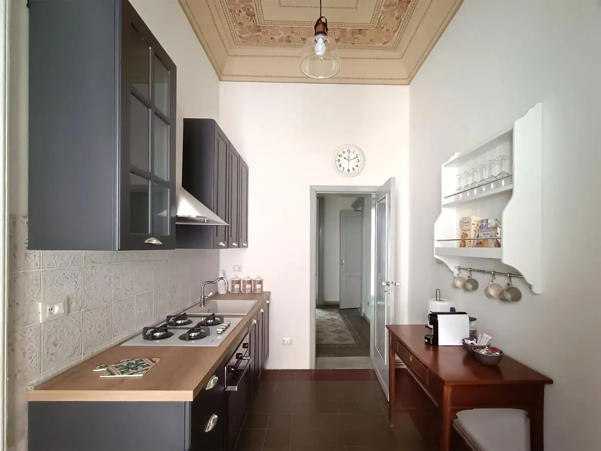 Stesicoro Art Home, In Centro Storico A カターニア